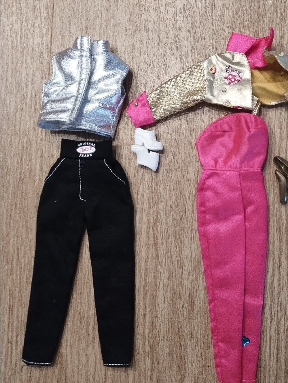 Barbie Clothing and shoes